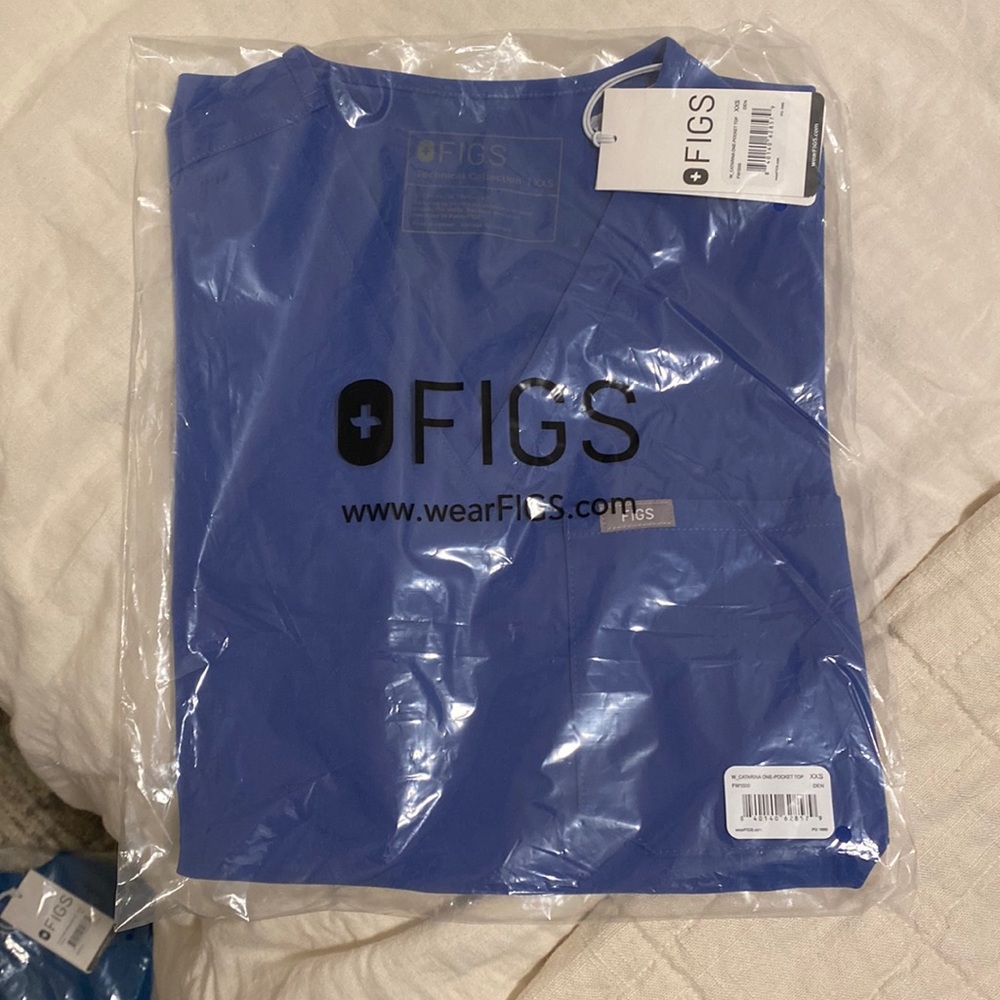Figs Catarina top